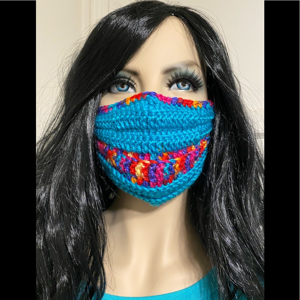 Hand-knitted Face Mask - Picture 9 of 12